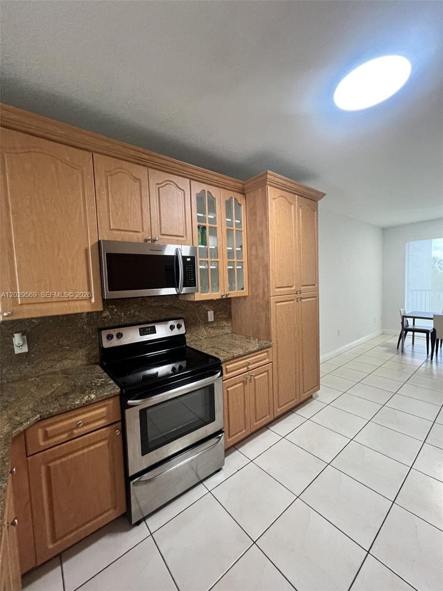 10750 NW 66th St # 401, Doral FL 33178 photo 5