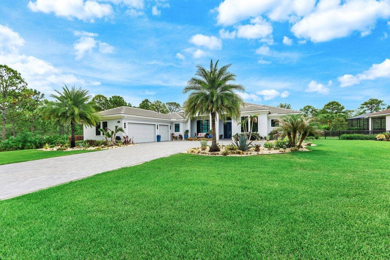 2893 SW Goldenglow Drive, Palm City FL 34990 photo 2