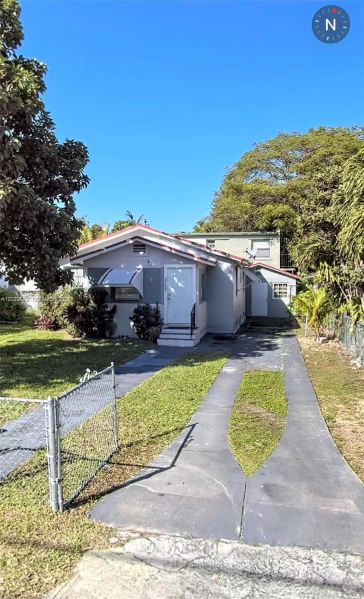 337 NE 56th St, Miami FL 33137 photo 2