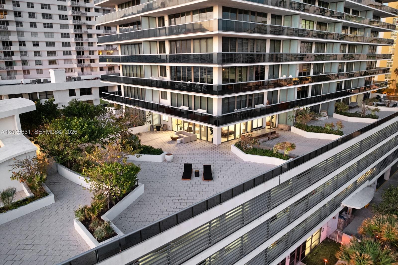 5875 Collins Ave # 501, Miami Beach FL 33140 photo 2