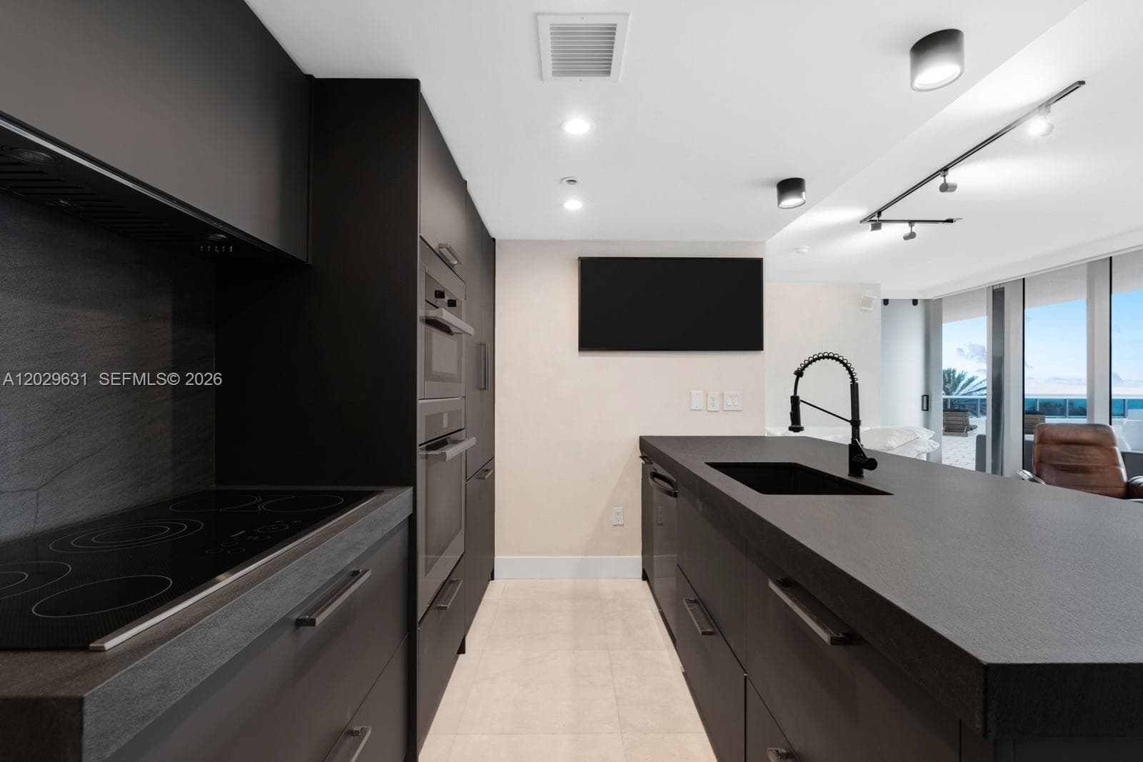 5875 Collins Ave # 501, Miami Beach FL 33140 photo 5