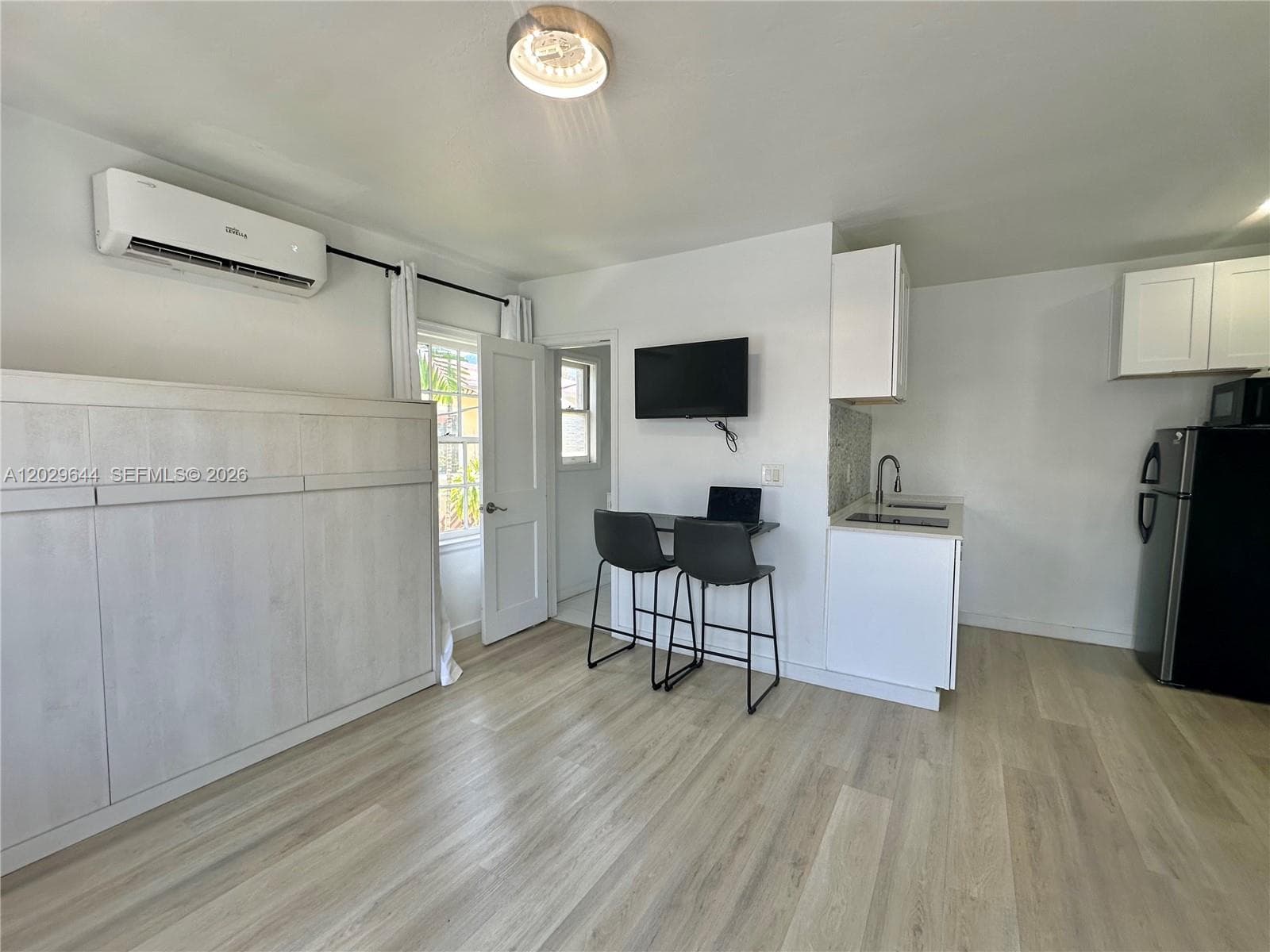415 75th St # 4A, Miami Beach, FL 33141 photo 5