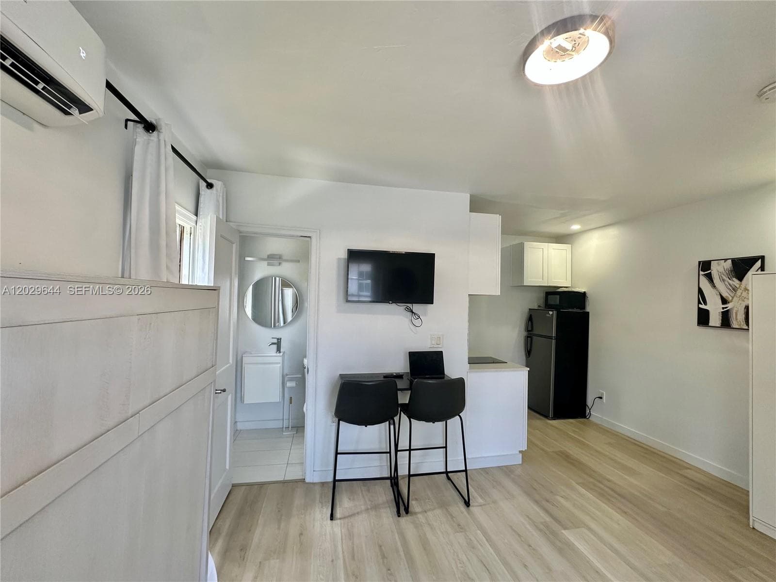 415 75th St # 4A, Miami Beach, FL 33141 photo 4