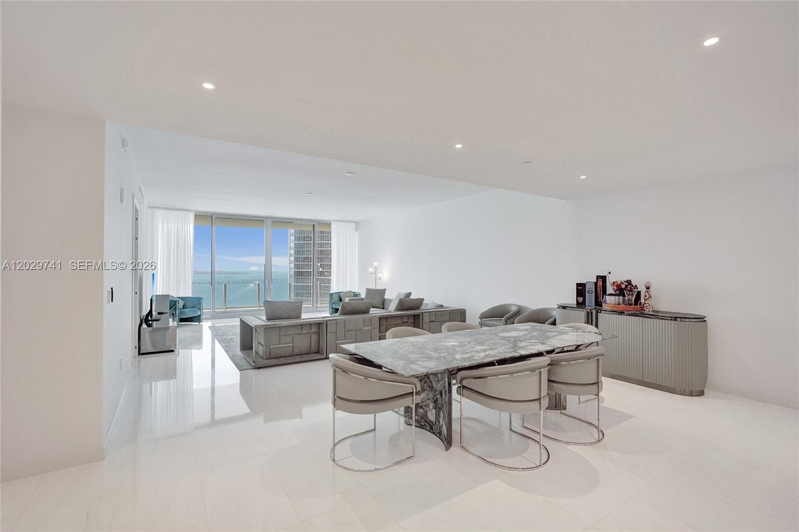 300 Biscayne Boulevard Way # 3304C, Miami FL 33131 photo 3