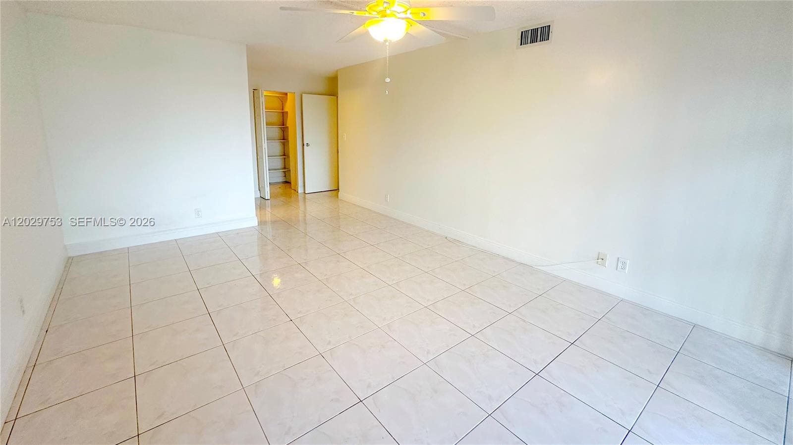 800 Parkview Dr # 323, Hallandale Beach FL 33009 photo 4