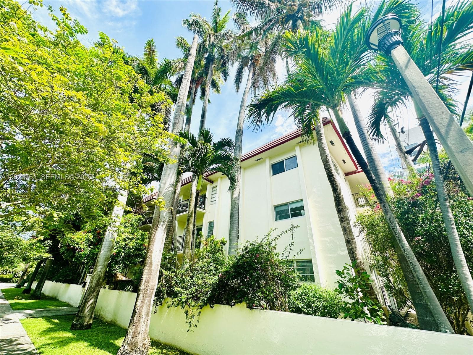 1821 Jefferson Ave # 205, Miami Beach FL 33139 photo 2