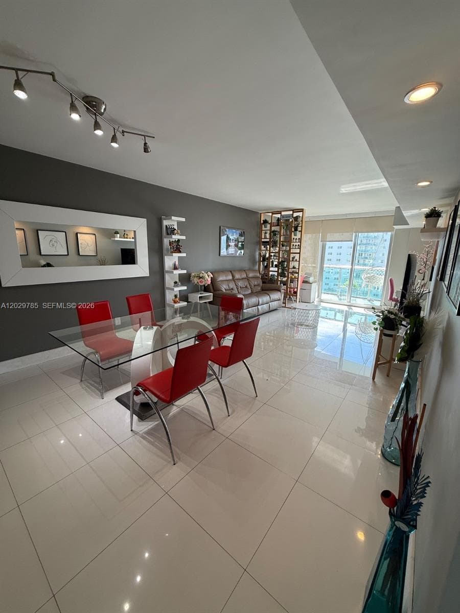 19370 Collins Ave # 912, Sunny Isles Beach FL 33160 photo 5