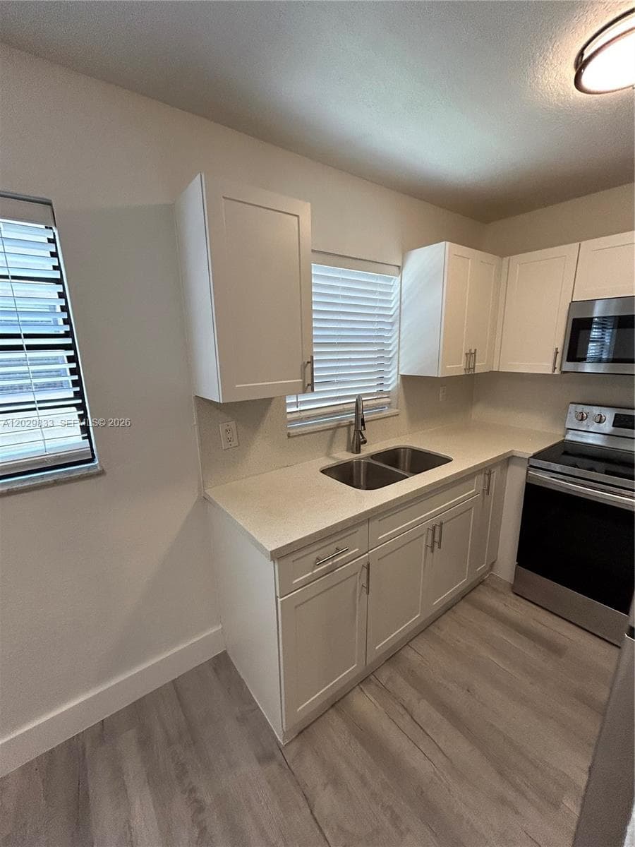 5960 W 25th Ct # 102, Hialeah FL 33016 photo 4