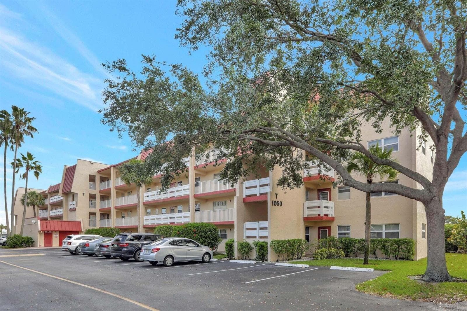 1015 Country Club Drive # 307, Margate FL 33063 photo 2