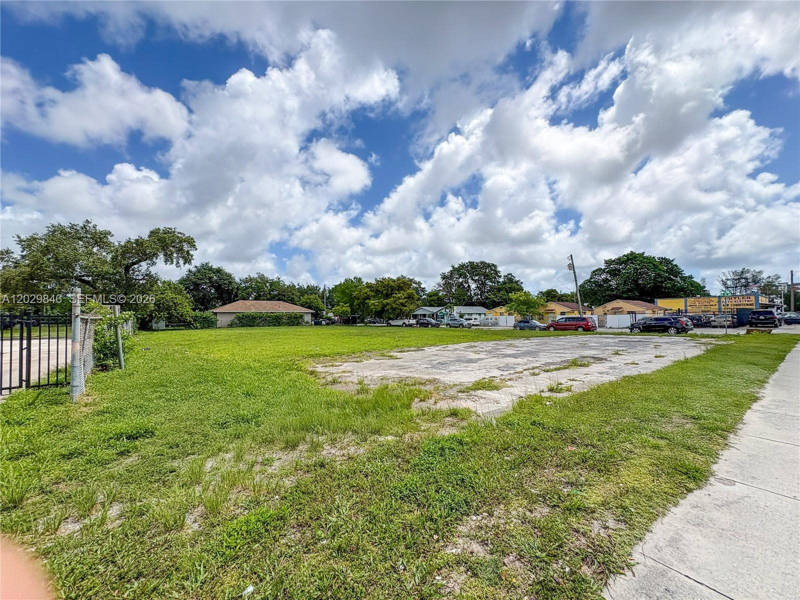 7920 NW 11th Ave, Miami FL 33150 photo 4