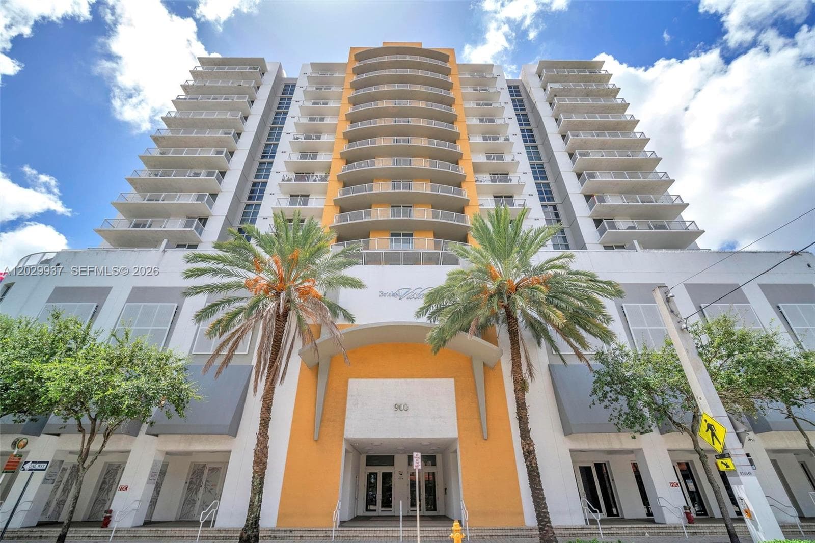 900 SW 8th St # 1103, Miami FL 33130 photo 3