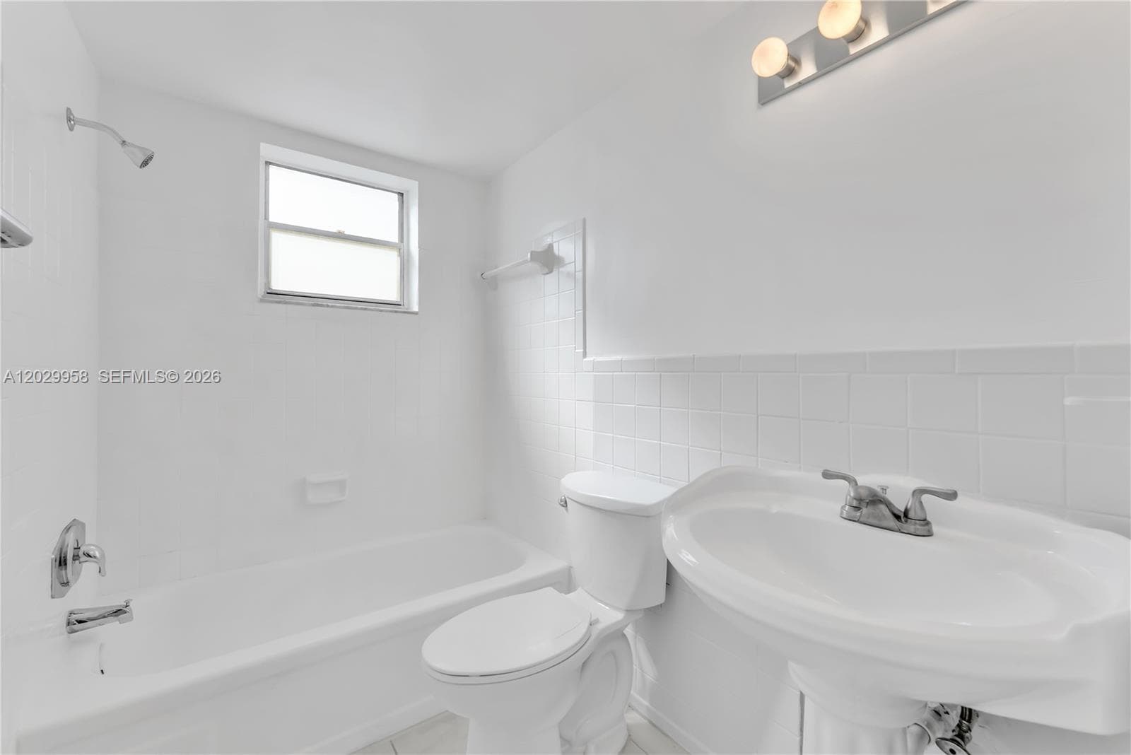2145 Pierce St # 305, Hollywood FL 33020 photo 3