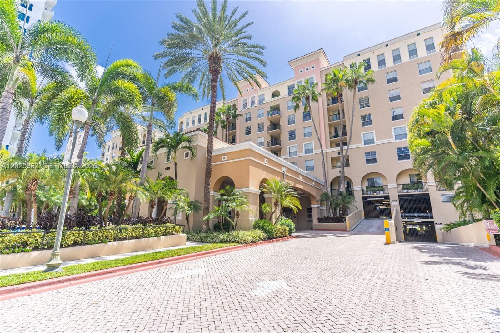 520 SE 5th Ave # 1307, Fort Lauderdale FL 33301 photo 2
