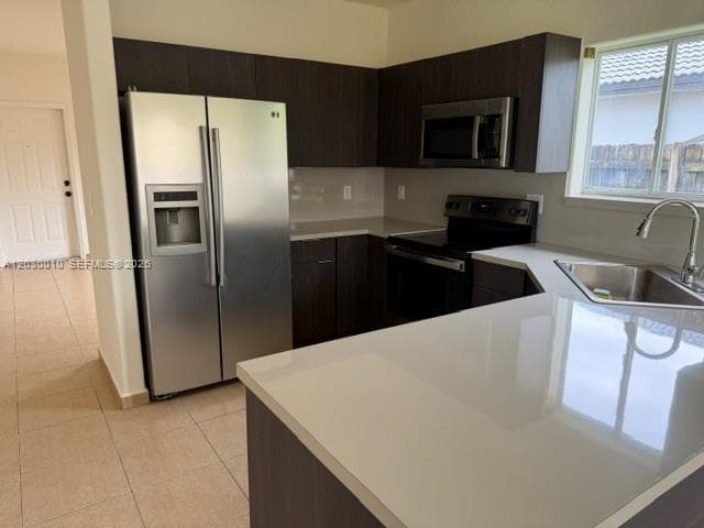 706 SE 14th Ave, Homestead FL 33033 photo 3