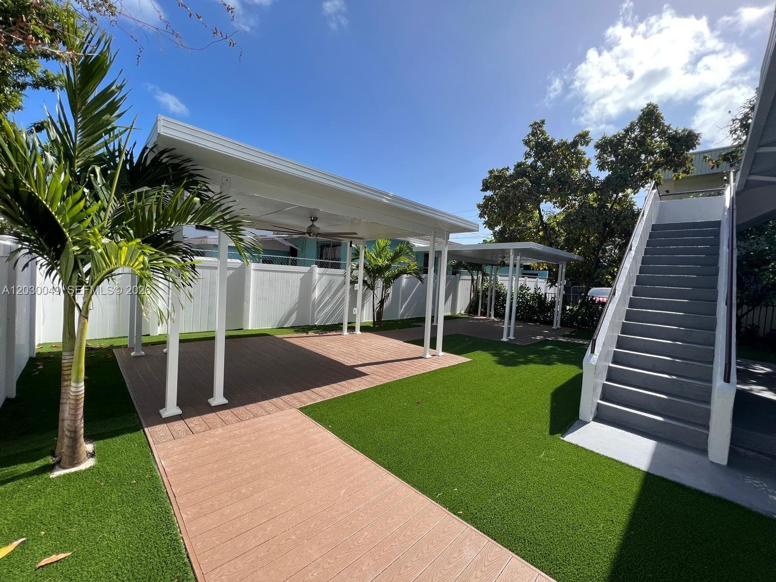331 SW 11th Ave, Miami FL 33130 photo 2
