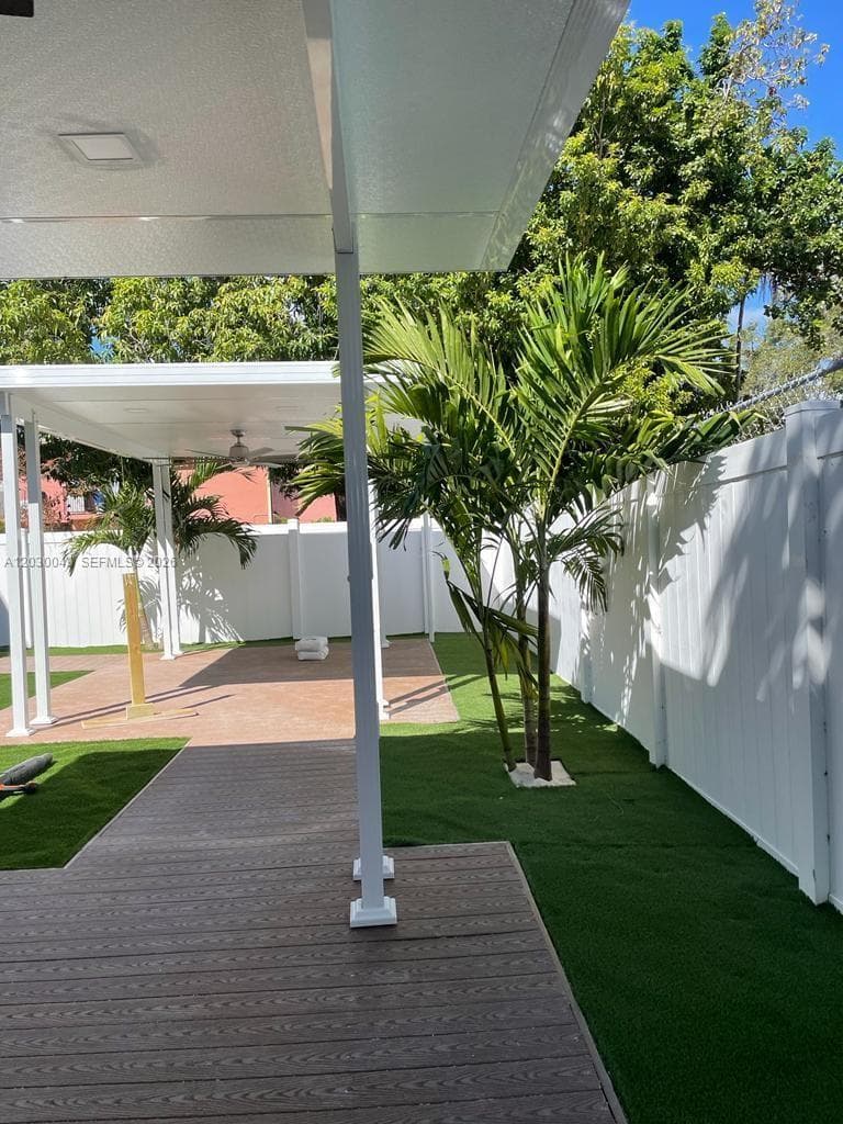 331 SW 11th Ave, Miami FL 33130 photo 5