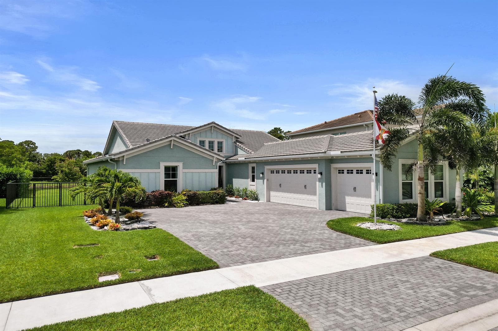 15822 Orchard Drive, Westlake FL 33470 photo 2