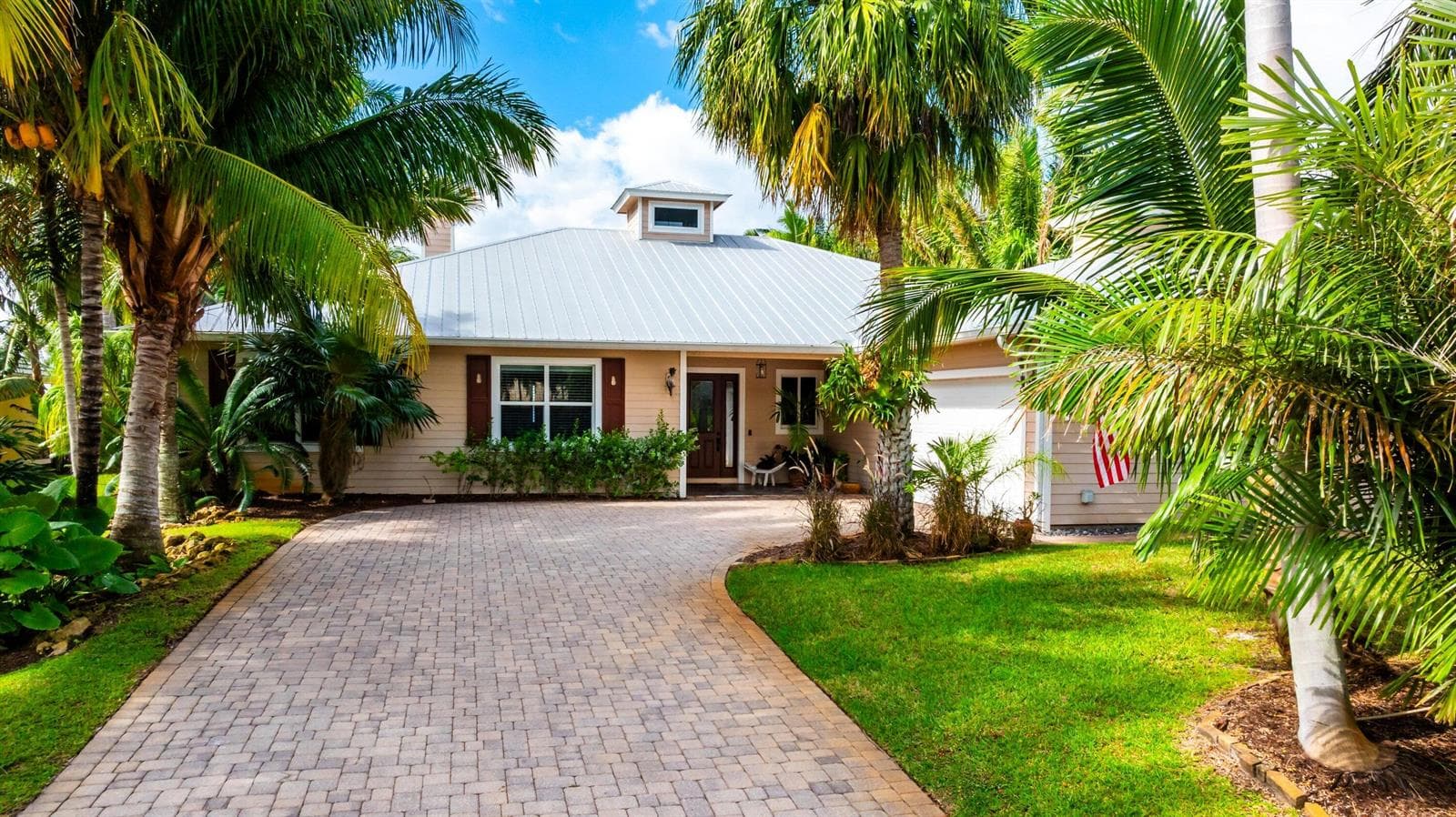 2672 NW South Shore Road, Stuart FL 34994 photo 2
