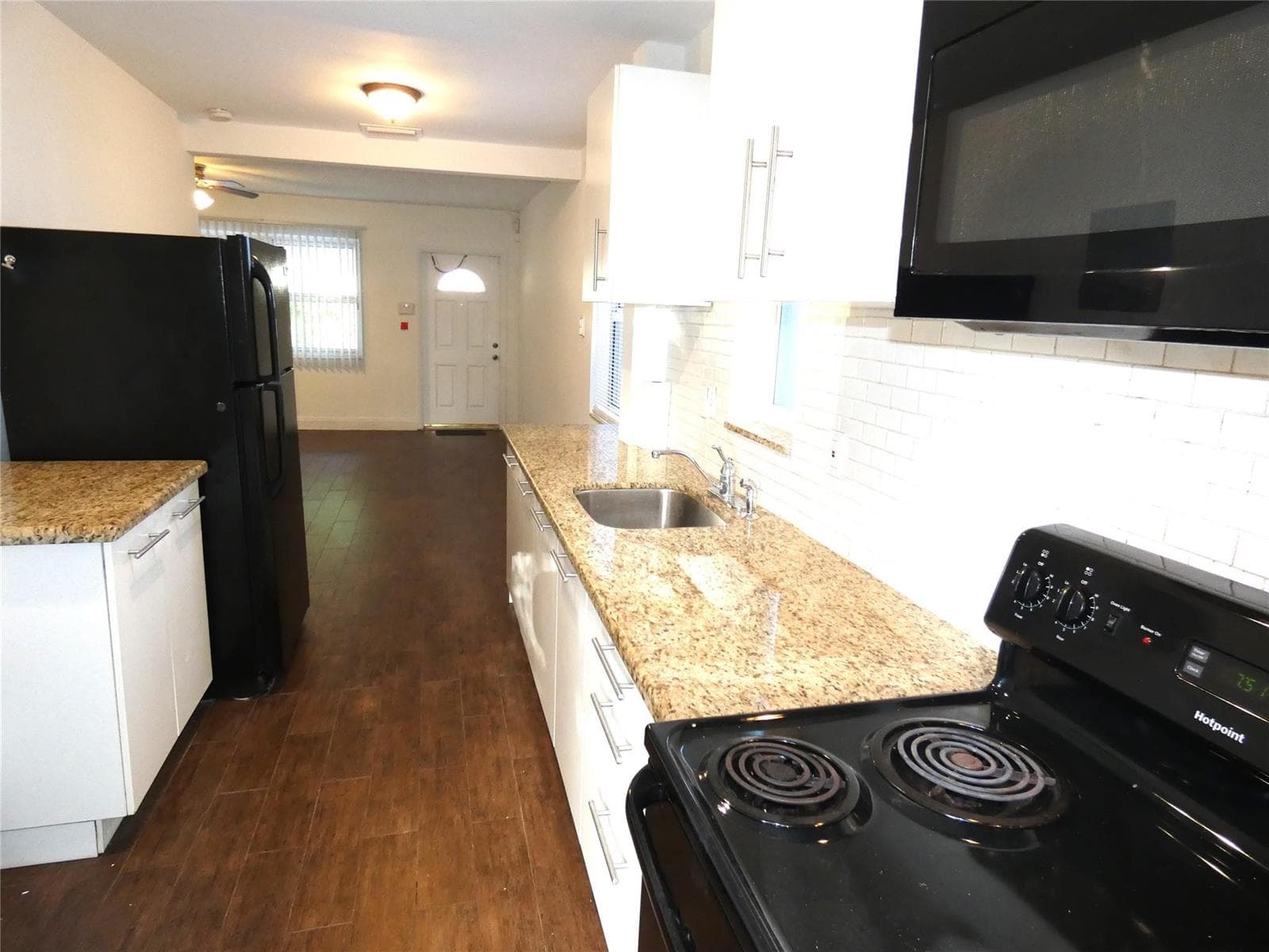 1528 NW 1st Avenue, Fort Lauderdale FL 33311 photo 4