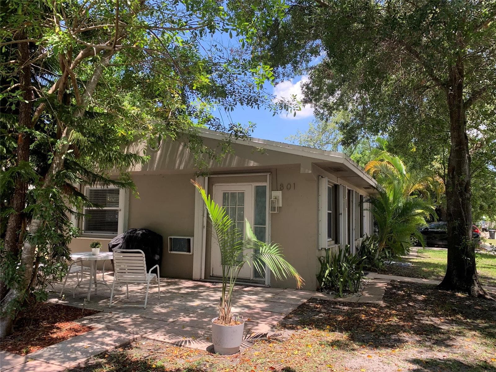 801 SW 10th Street # 1, Fort Lauderdale FL 33315 photo 2