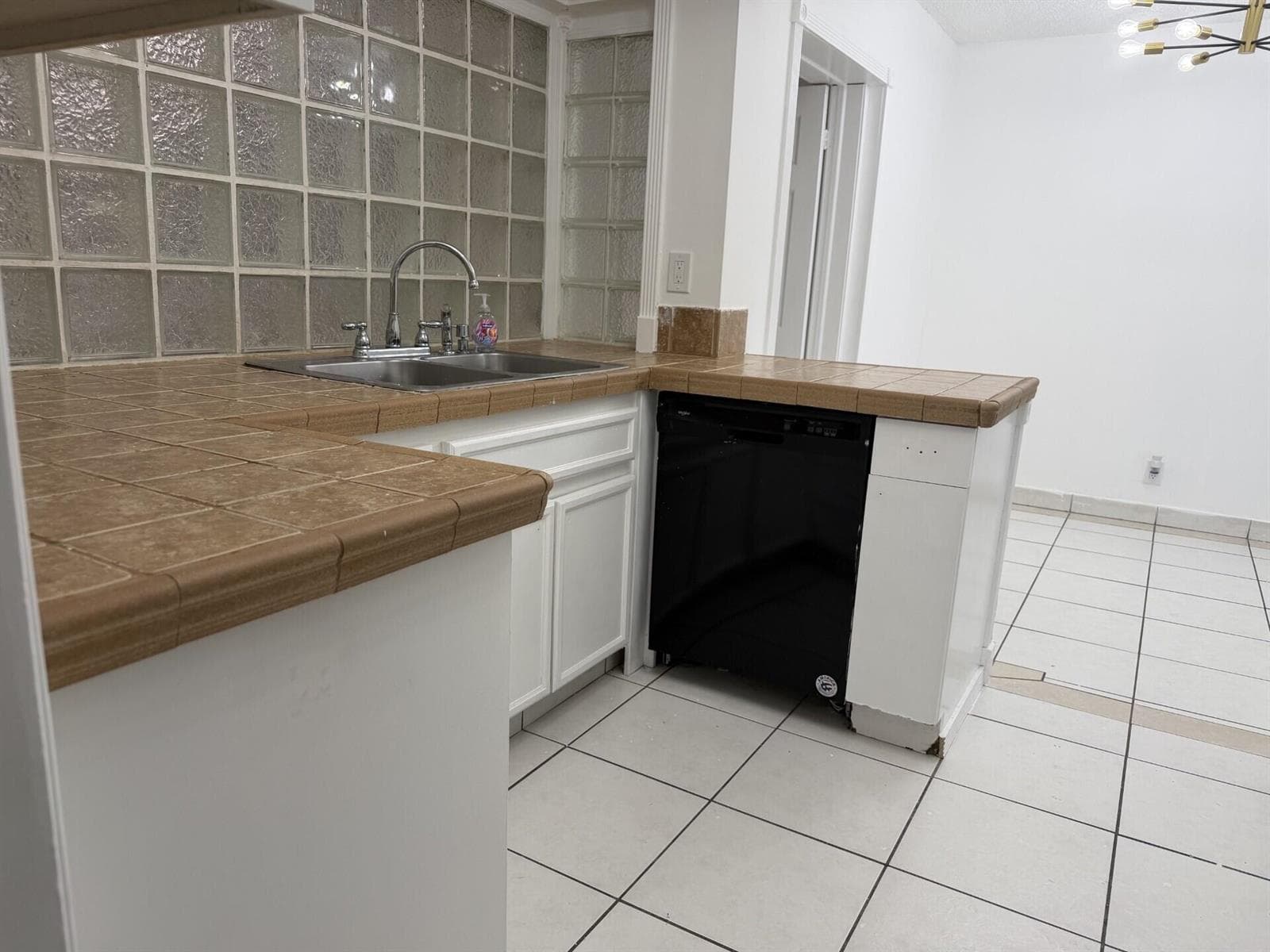 7315 NW 57th Place, Tamarac FL 33321 photo 4