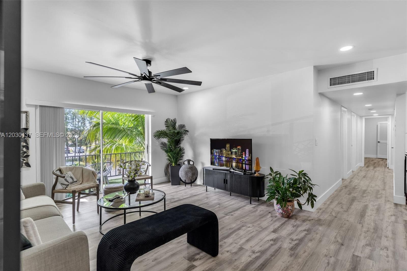 13726 SW 90th Ave # 28, Miami FL 33176 photo 2
