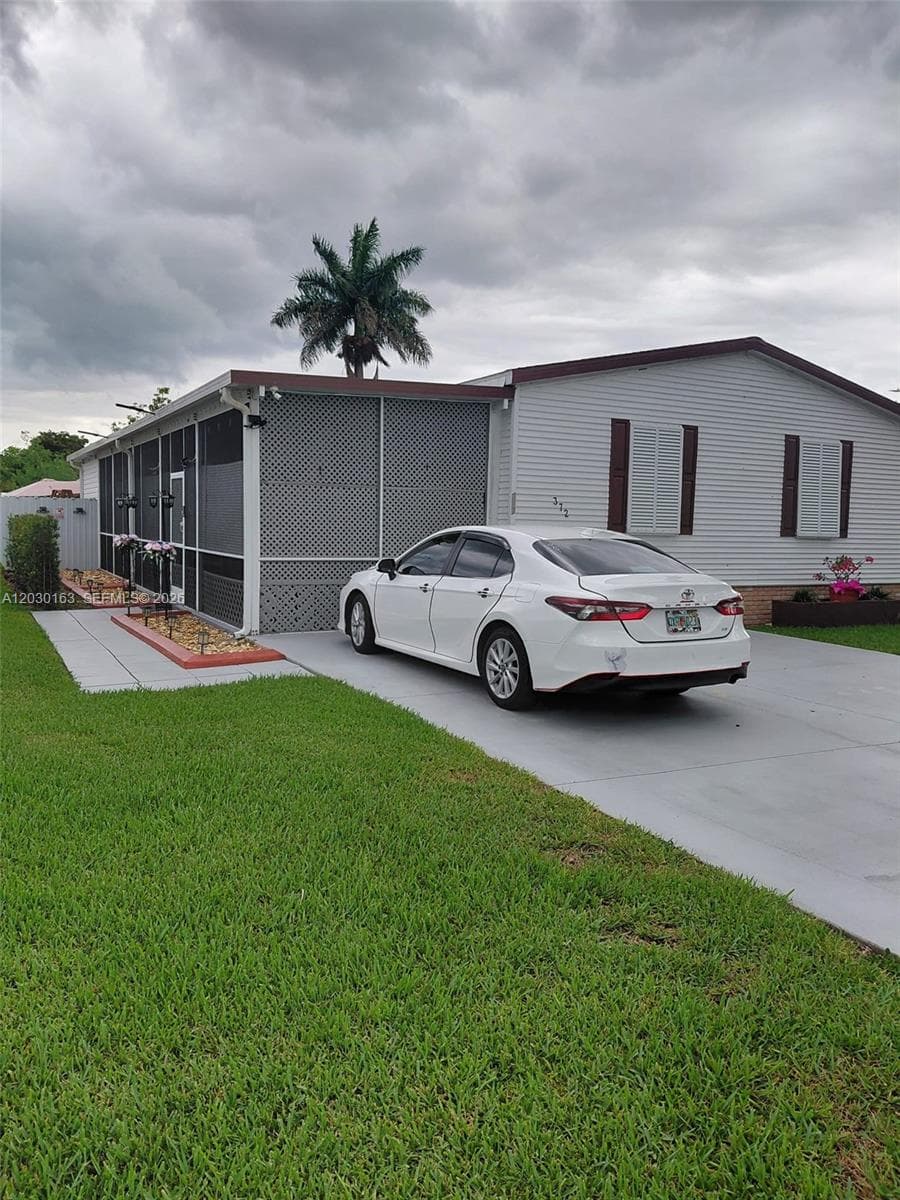 35303 SW 180th Ave, Homestead FL 33034 photo 2