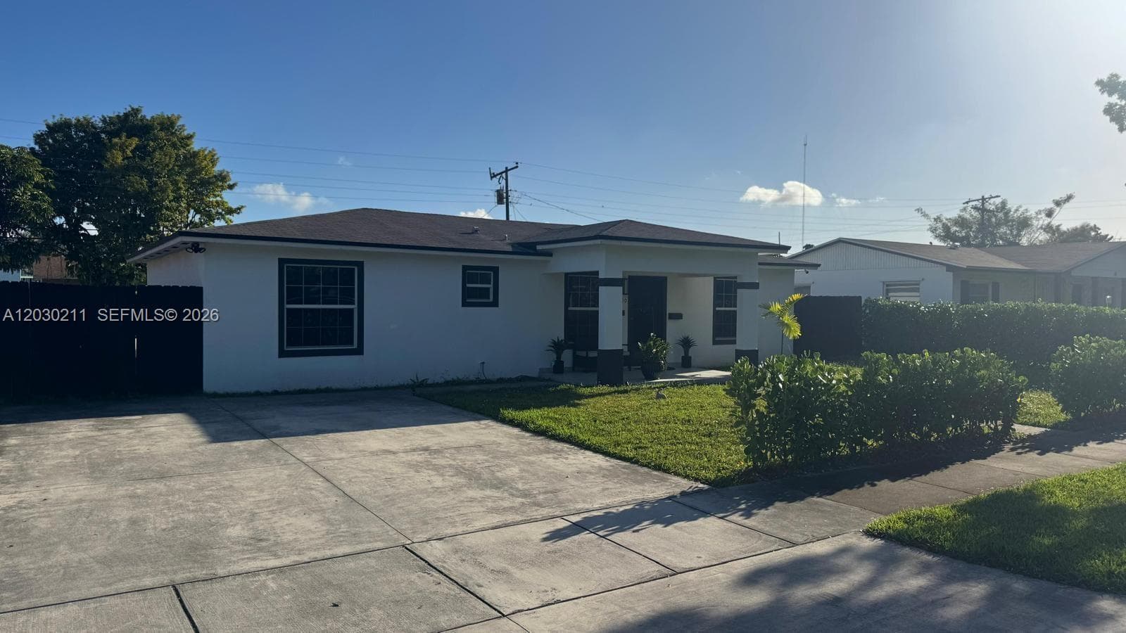 50 NE 209th Ter, Miami Gardens FL 33179 photo 2