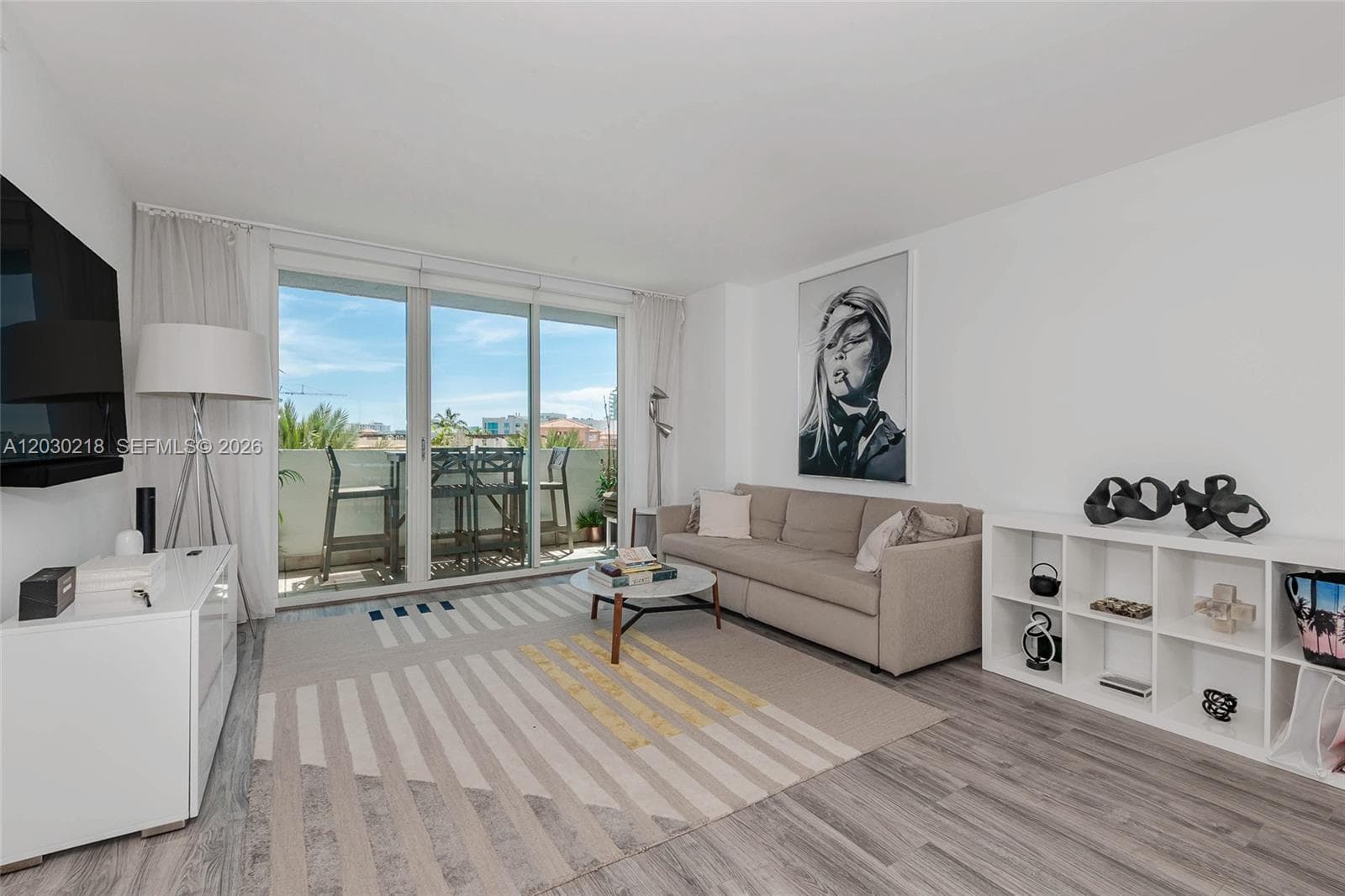 90 Alton Rd # 607, Miami Beach FL 33139 photo 3