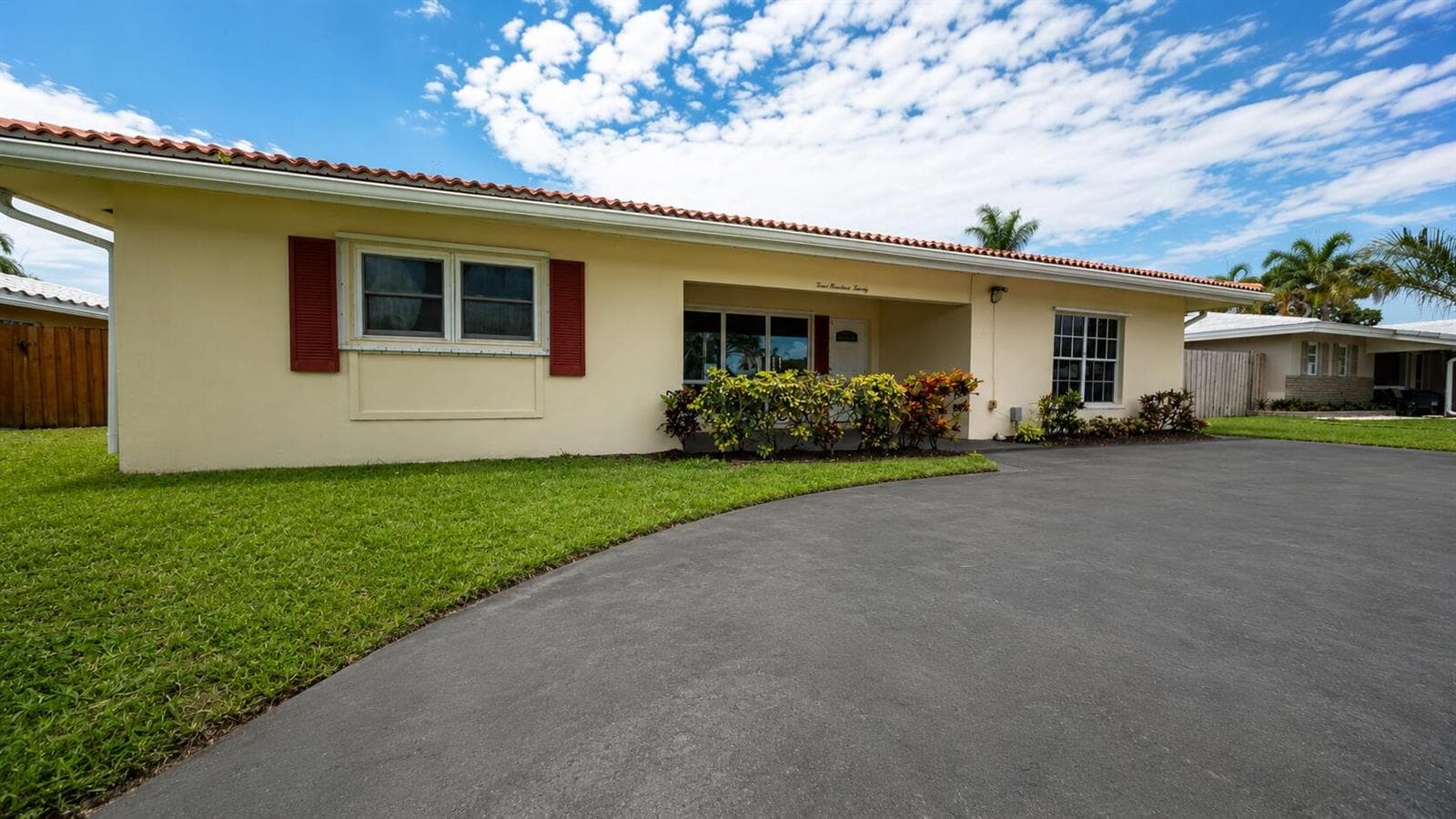 420 SE 4th Court, Pompano Beach FL 33060 photo 4