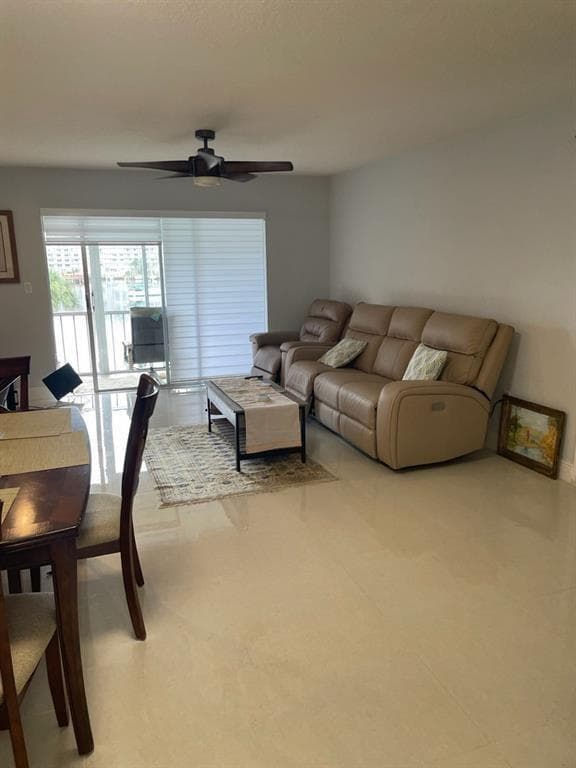 2200 Diana Drive # 315, Hallandale Beach FL 33009 photo 3