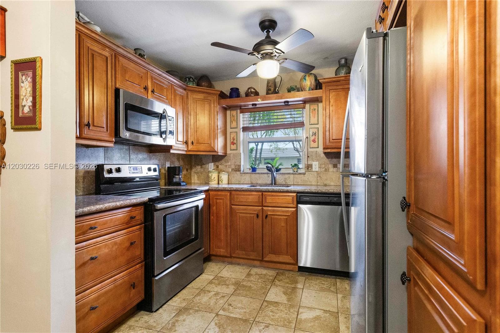 1425 Arthur St # 205A, Hollywood FL 33020 photo 2