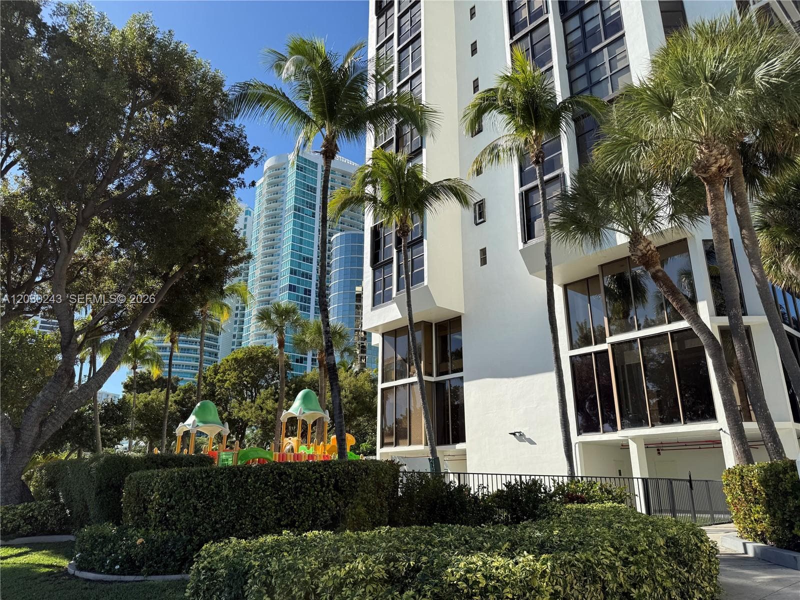 1925 Brickell Ave # 1403, Miami, FL 33129 photo 5