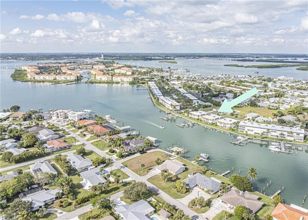 1315 Bayshore Drive # 204, Fort Pierce FL 34949 photo 2