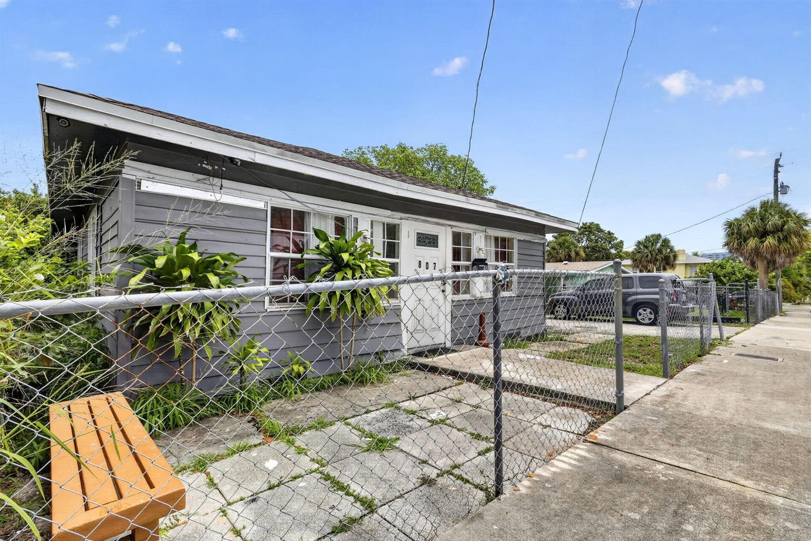 807 14th Street, West Palm Beach FL 33401 photo 2