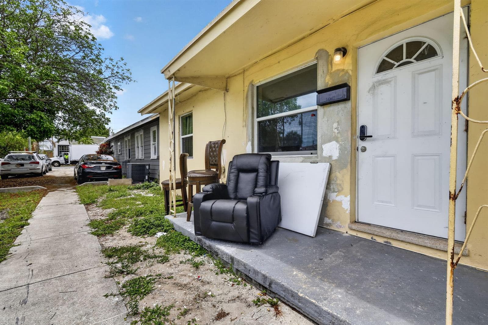 807 14th Street, West Palm Beach FL 33401 photo 5
