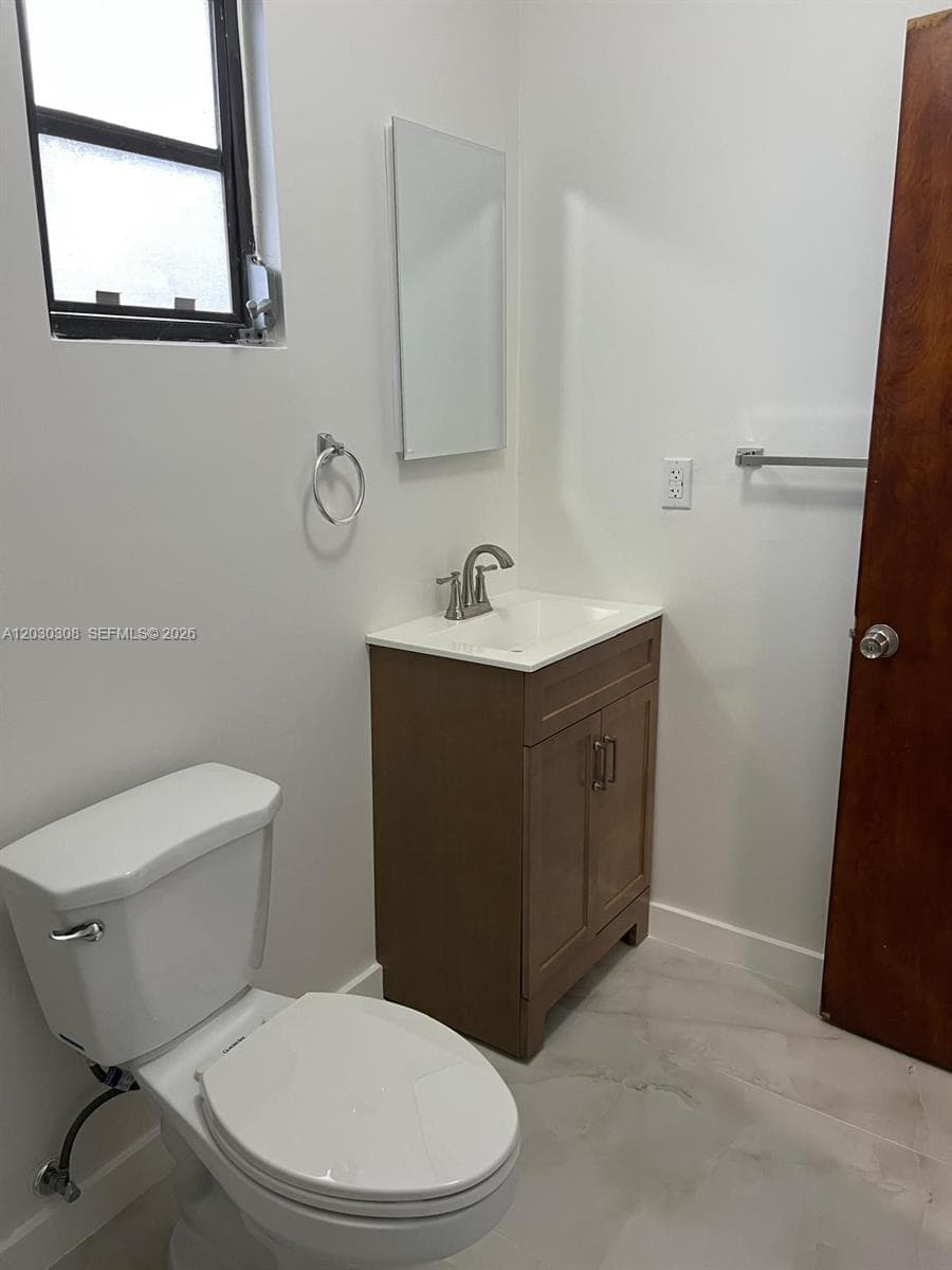 321 SW 71st Ave # 2, Miami, FL 33144 photo 3