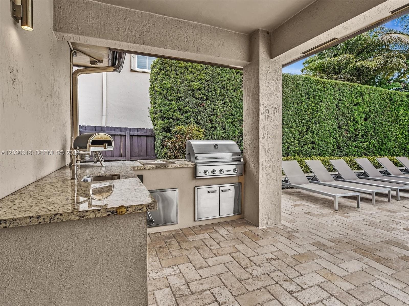 8052 NW 161st Ter, Miami Lakes FL 33016 photo 5