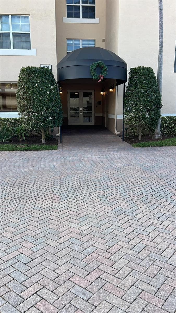 1801 N Flagler (seasonal Or Annual) Drive # 101, West Palm Beach FL 33407 photo 2