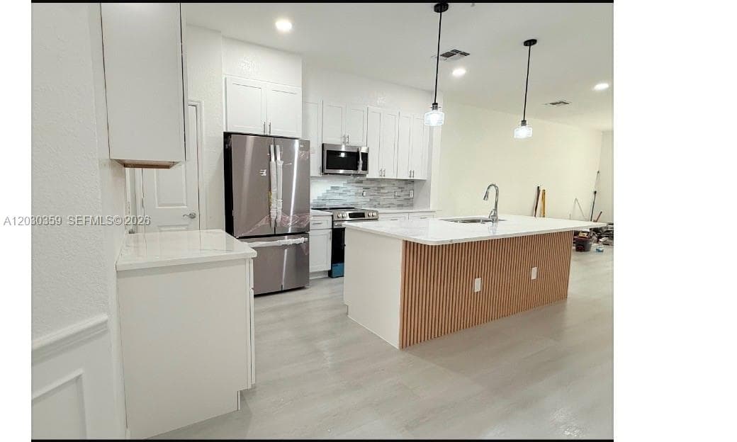 6388 Castelven # 104, Other City - In The State Of Florida FL 32835 photo 2