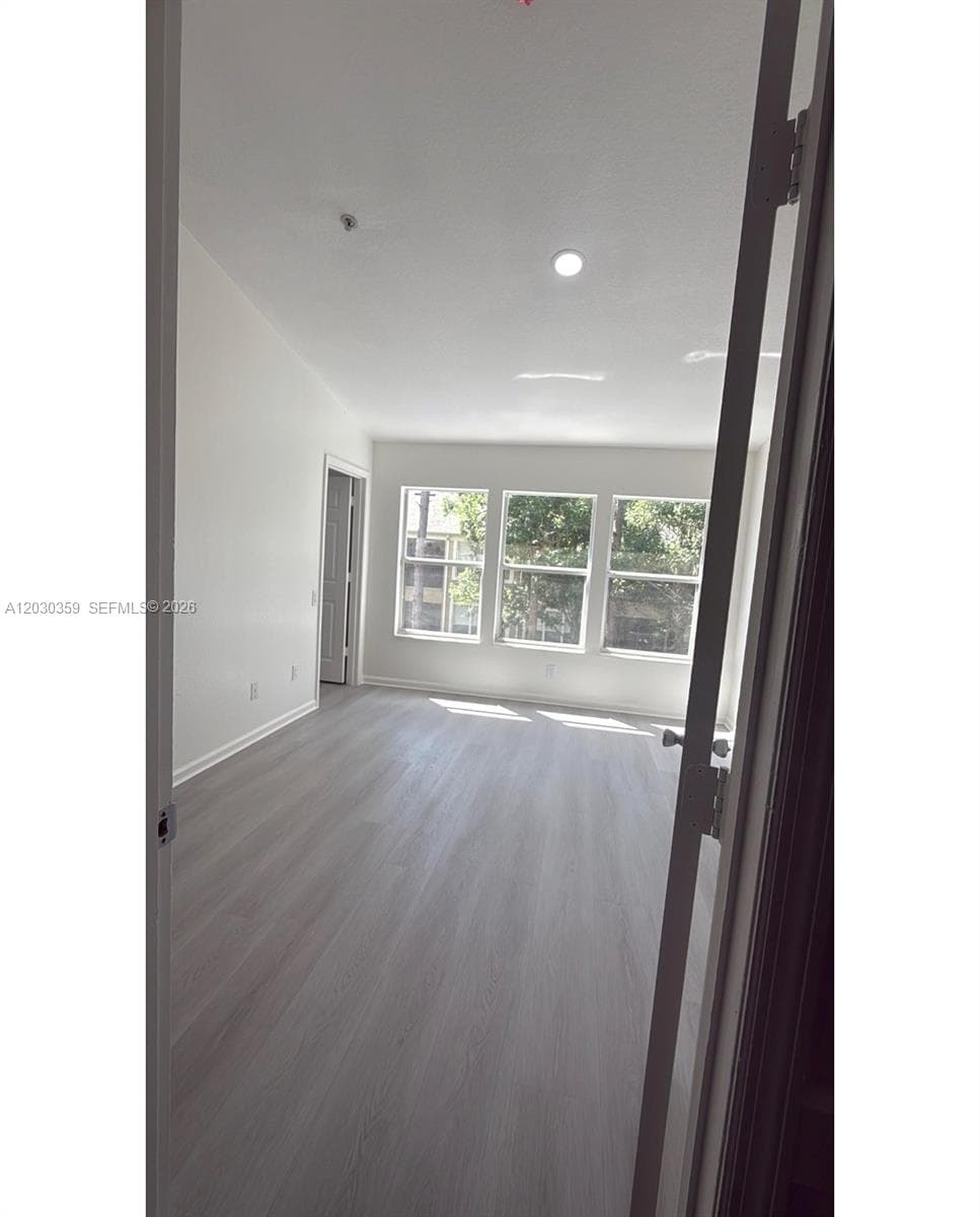 6388 Castelven # 104, Other City - In The State Of Florida FL 32835 photo 3