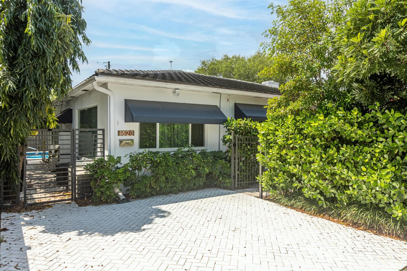 1620 NE 8th Street, Fort Lauderdale FL 33304 photo 3