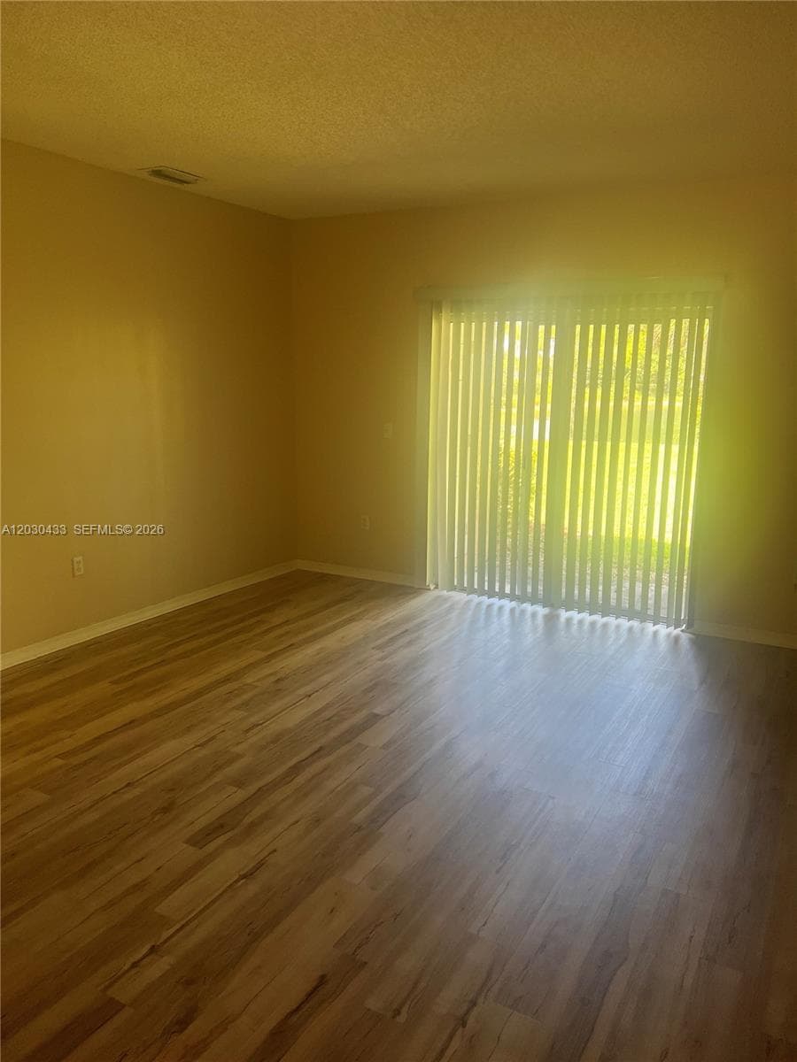 2322 SE 23rd Ave # 2322, Homestead FL 33035 photo 2