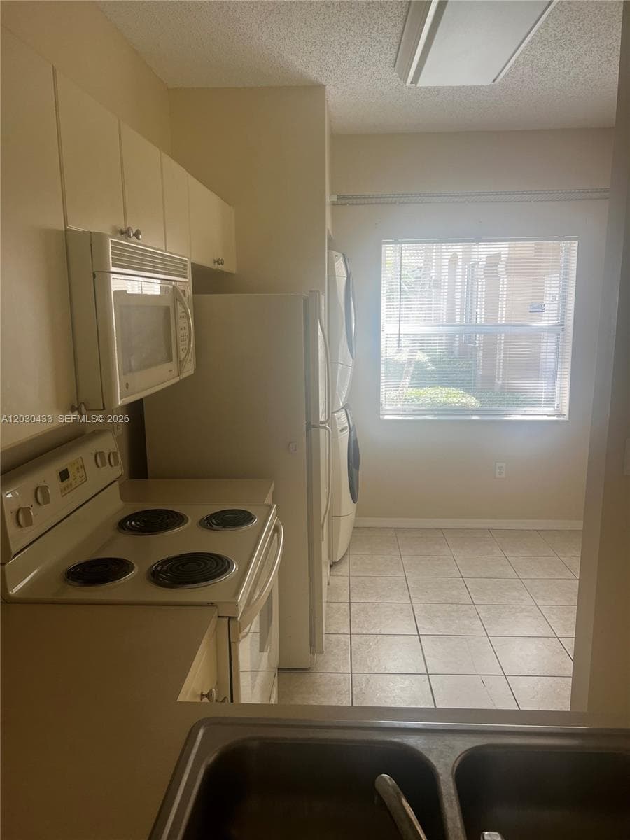 2322 SE 23rd Ave # 2322, Homestead FL 33035 photo 4
