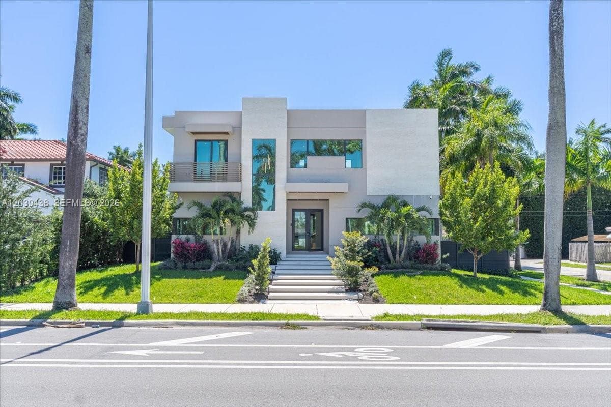 1380 Hollywood Blvd, Hollywood FL 33019 photo 4