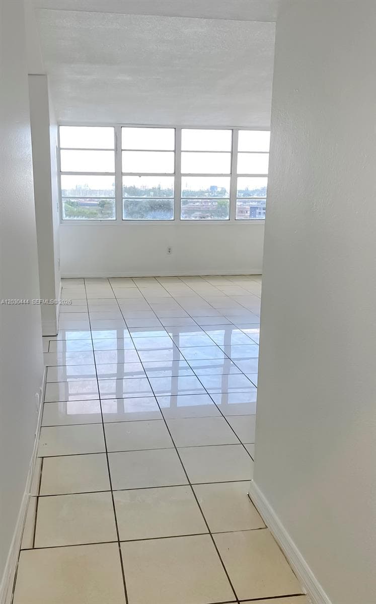 1301 NE Miami Gardens Dr # 702W, Miami, FL 33179 photo 5