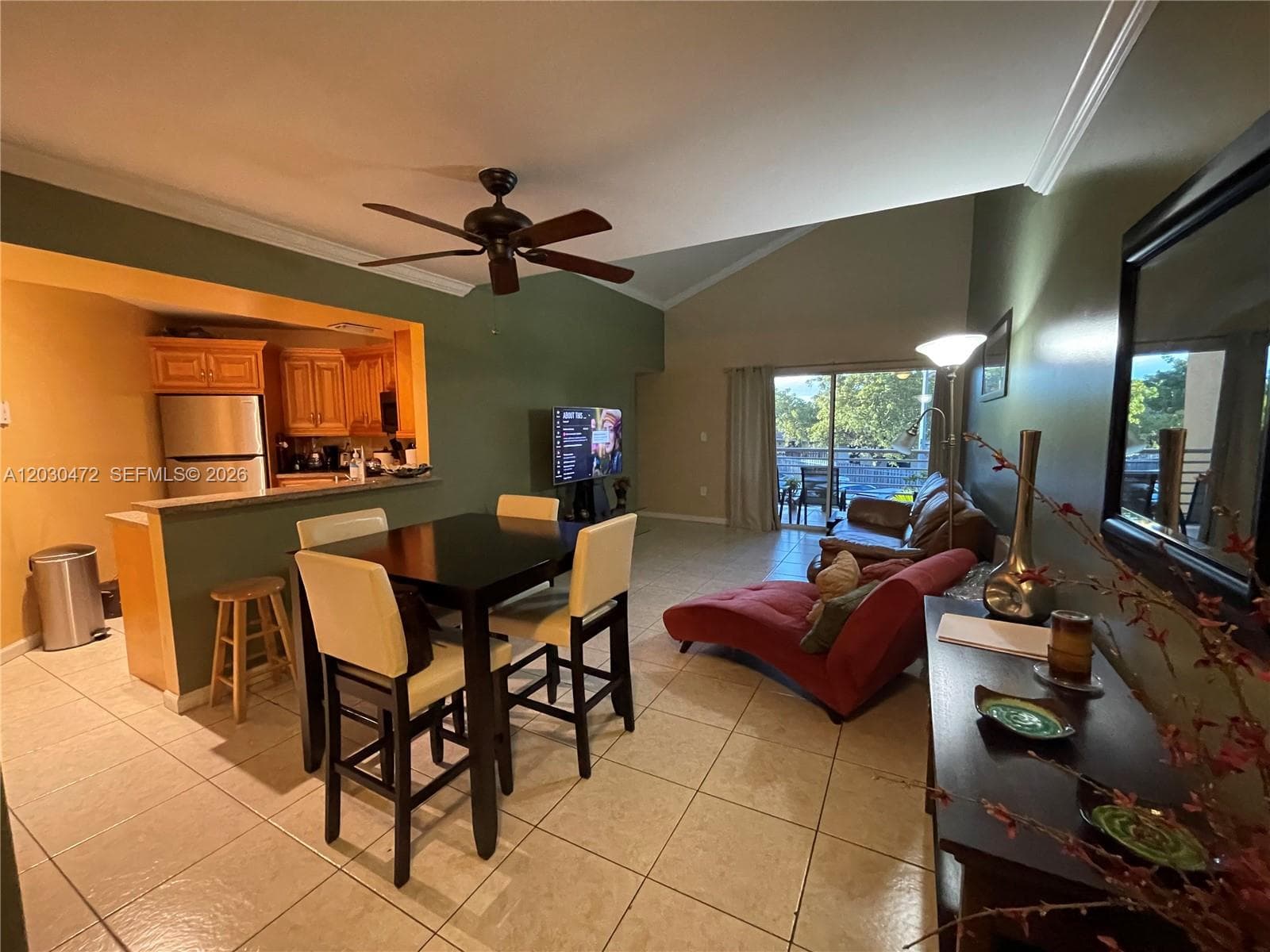 9711 Fontainebleau Blvd # D203, Miami, FL 33172 photo 3