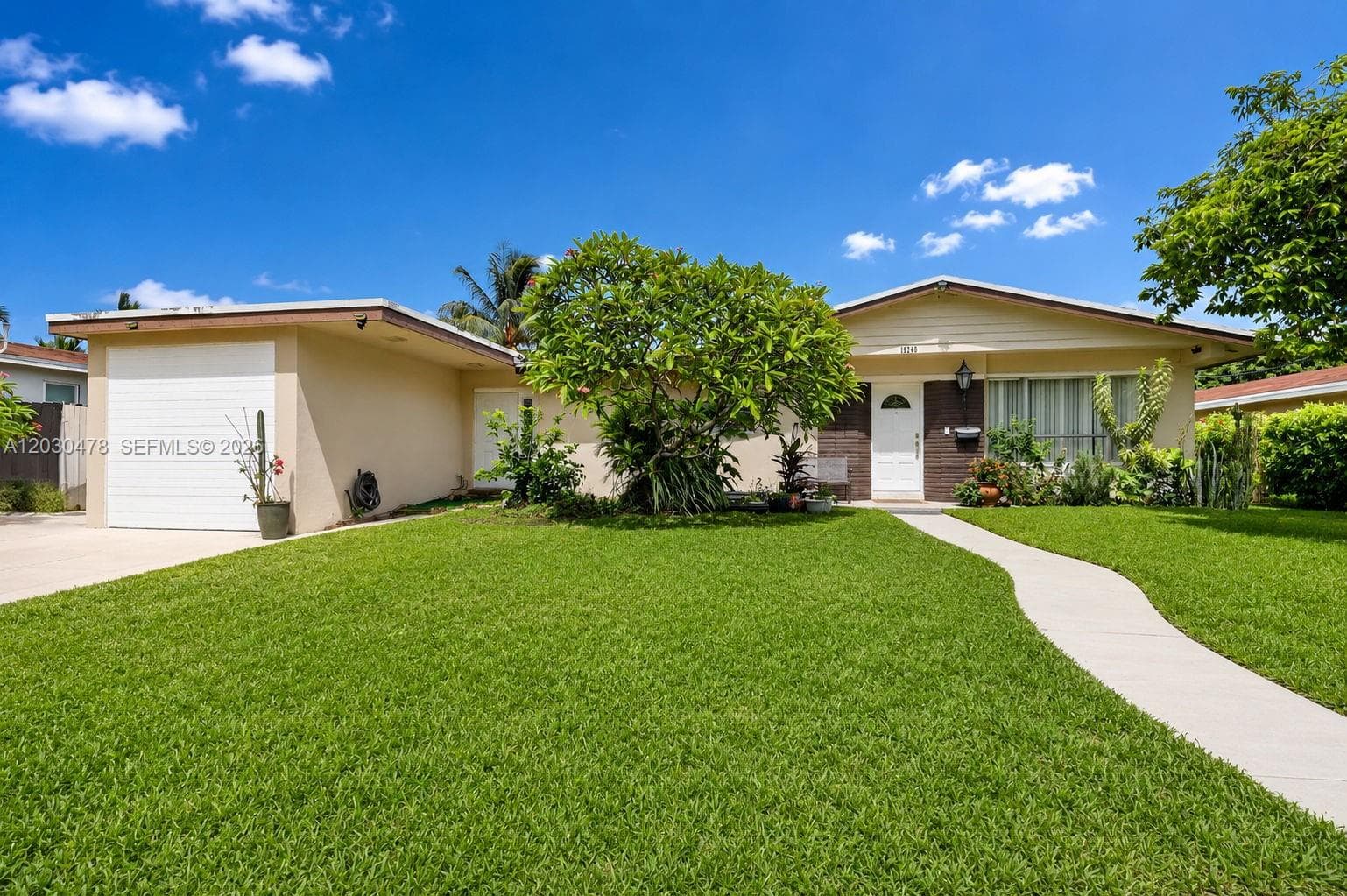 18240 NE 8th Ave, North Miami Beach FL 33162 photo 3