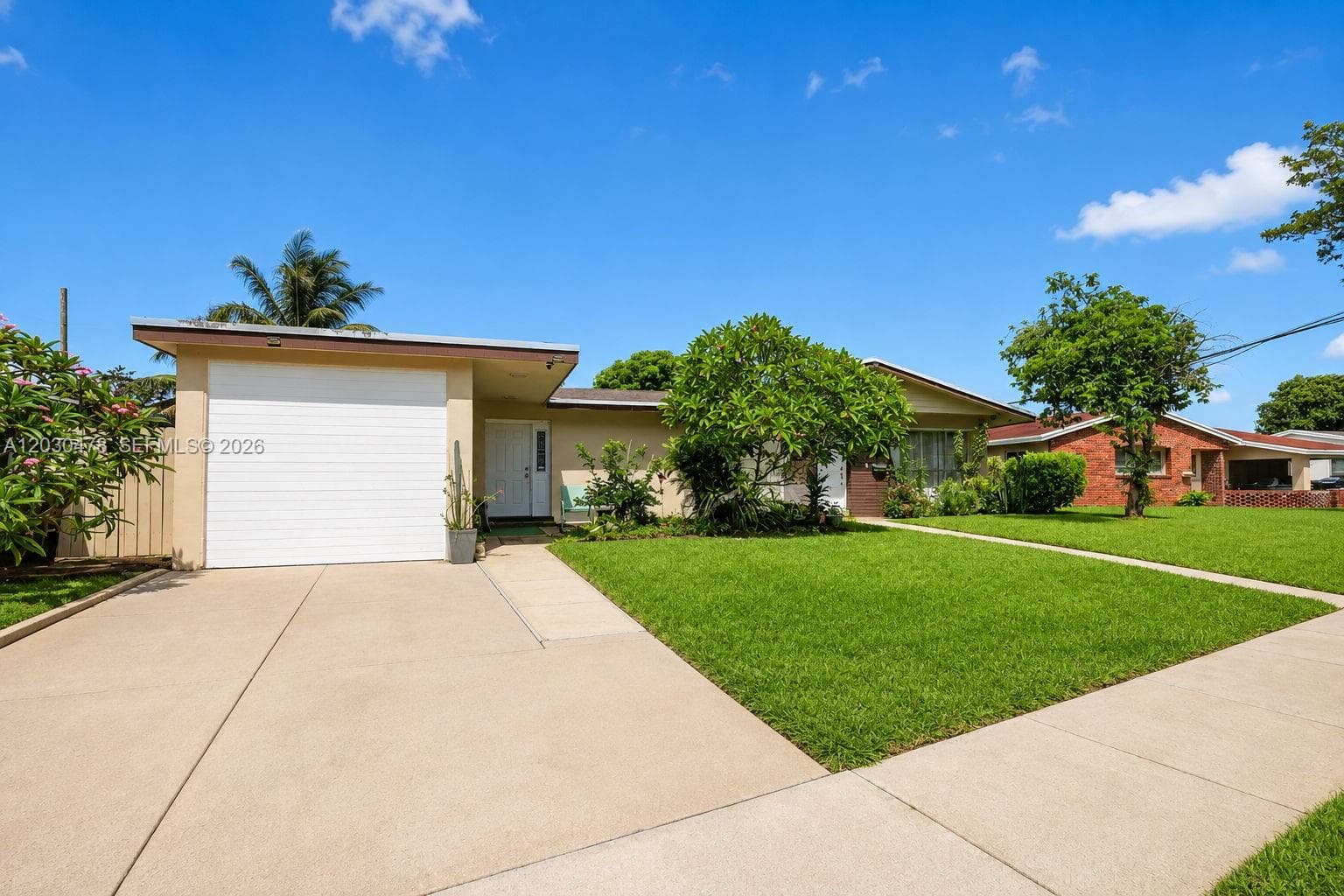 18240 NE 8th Ave, North Miami Beach FL 33162 photo 4