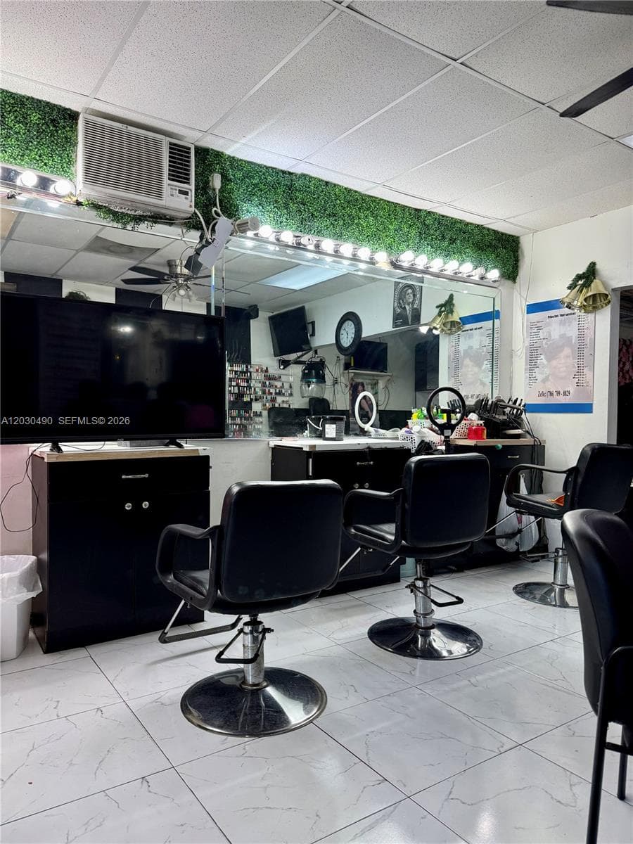 11842 W Dixie Hwy, Miami FL 33161 photo 2